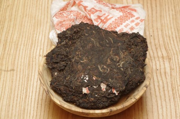 2006 Bulang Changtai Pu'er Bing Cha tmavý čaj – Obrázok 4