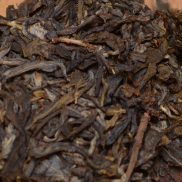 2017 Hekai Gu Shu Pu‘er Bing Cha tmavý čaj – Obrázok 7