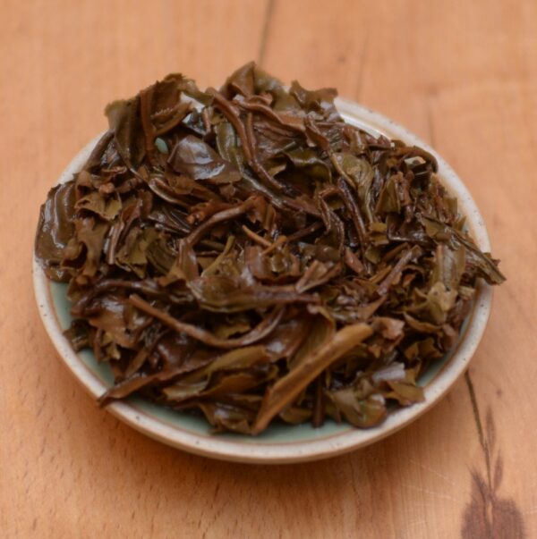 2006 Yi Wu Pu'er Xiao Zhuan Cha tmavý čaj – Obrázok 5