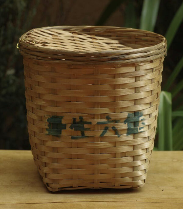 2002 Ye Sheng 803 Liu Bao tmavý čaj – Obrázok 2
