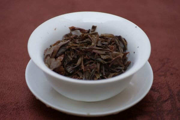 2009 Liming Menghai 0432 Pu‘er Bing Cha tmavý čaj – Obrázok 8