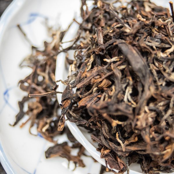 2025 Bei Pu Dong Fang Mei Ren oolong čaj – Obrázok 3