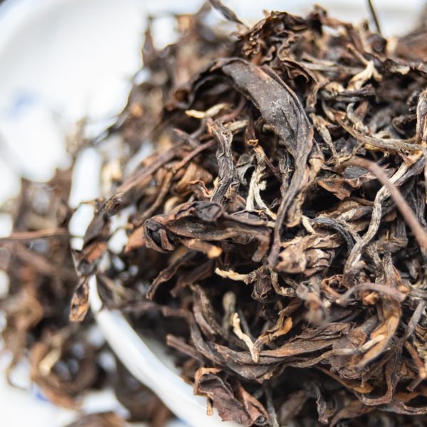 2025 Bei Pu Dong Fang Mei Ren oolong čaj – Obrázok 4