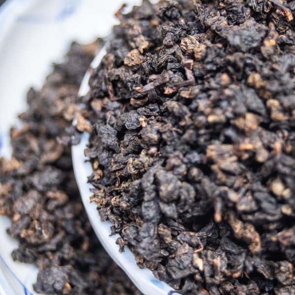 2026 Mingjian Hong Wu Long oolong čaj – Obrázok 6